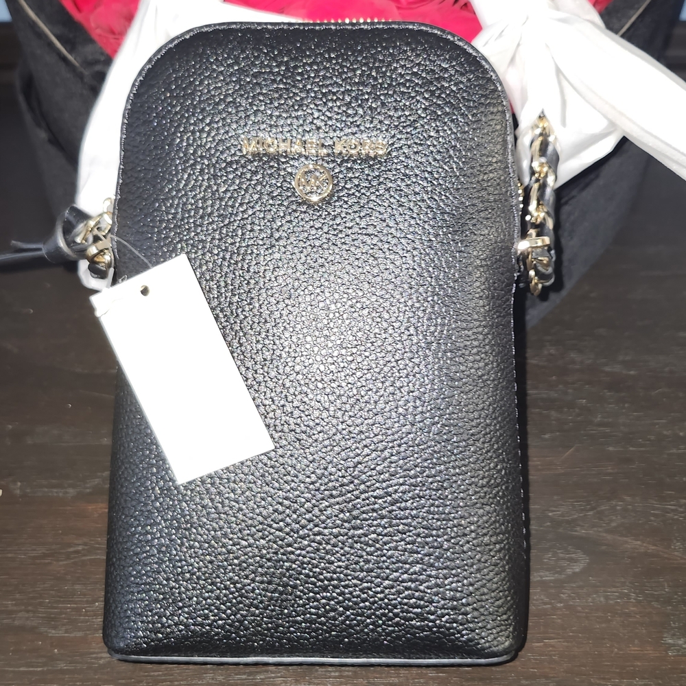 Michael‎ Kors Black Jet Set Charm Crossbody Bag